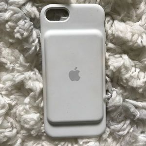 Apple iPhone 6/7/8 charging case